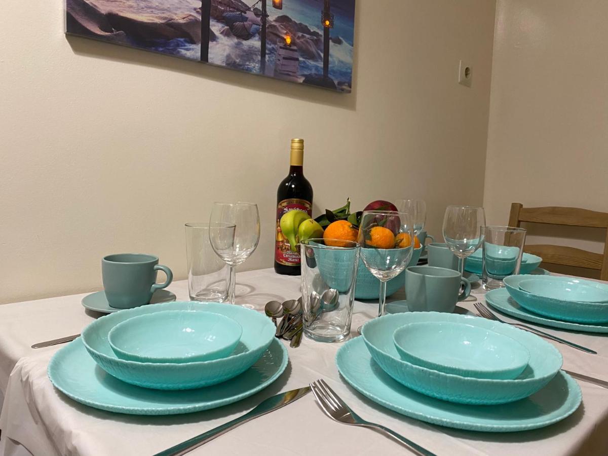 Traveller'S Choice Apartment Атина Екстериор снимка