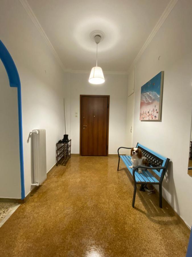 Traveller'S Choice Apartment Атина Екстериор снимка